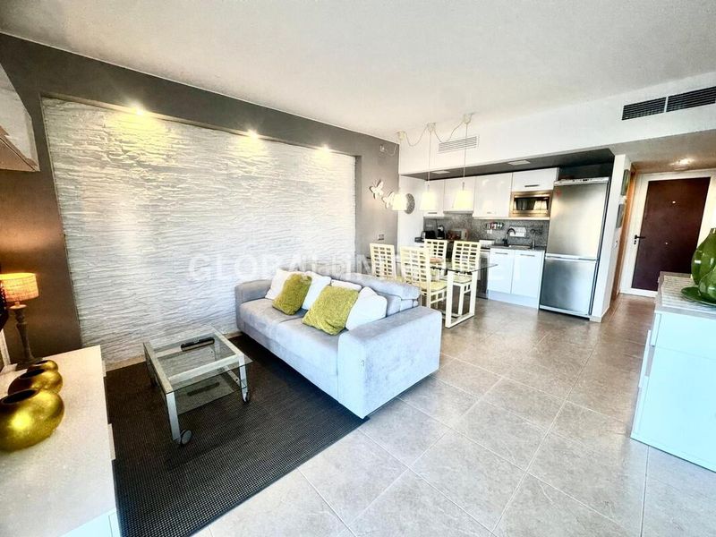 Foto 8caa9cb0-51e4-427e-bc78-dcd71291bd62. Apartament amb calefacció piscina a Santa Margarida Roses