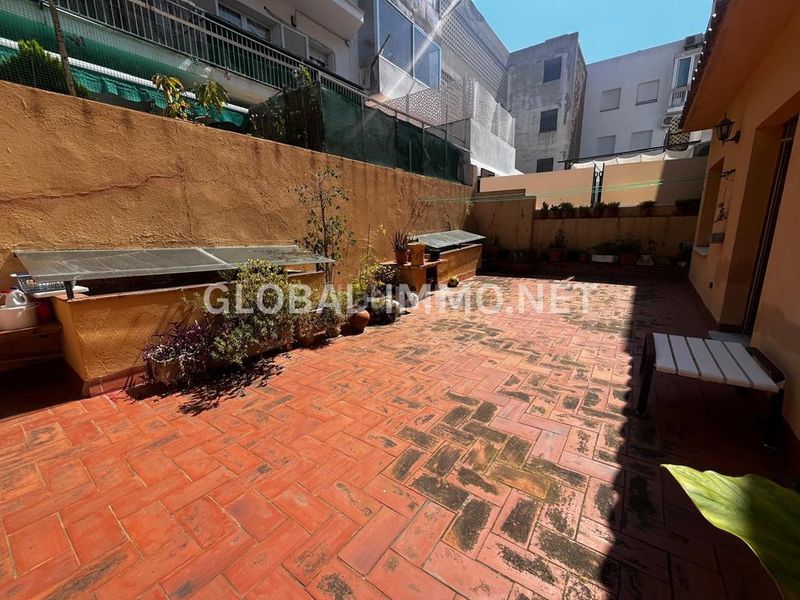 Foto 51850930-46e6-450a-852e-a311ee3ab6df. Apartament amb aparcament a Centre Roses