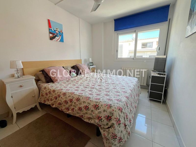 Foto 5c72070b-5eb6-414c-b087-59dfe8c6df15. Apartament amb calefacció a Centre Roses