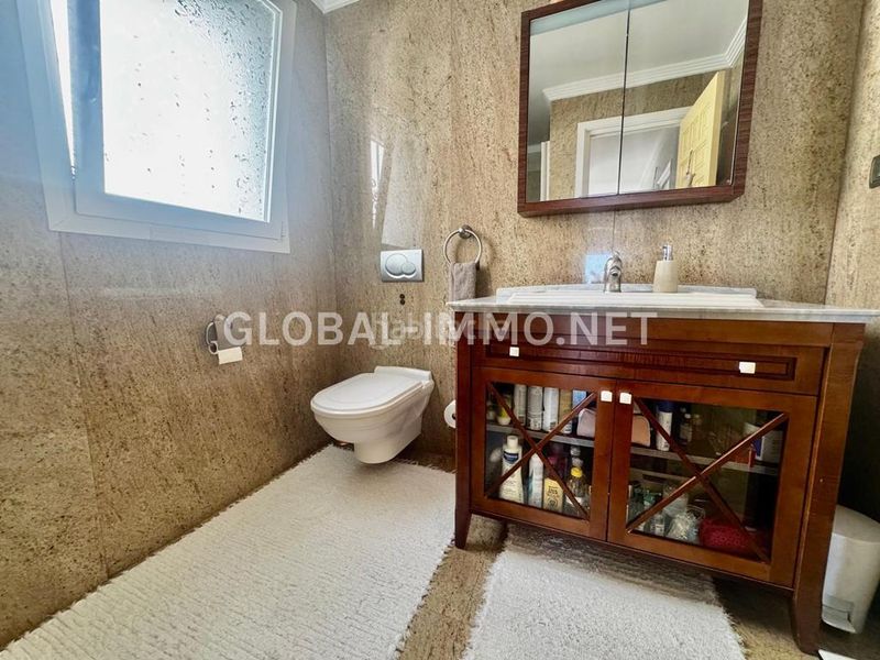 Foto b17bab29-d8e3-4109-bddb-689a6a32e705. Apartament amb calefacció aparcament piscina a Puig Rom-Canyelles-Almadrava Roses