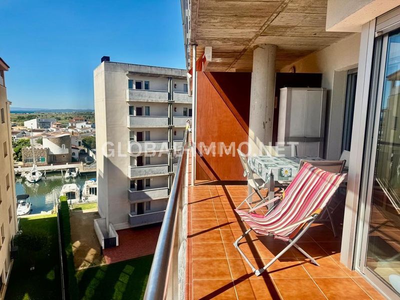 Foto fdf87de0-ddbf-40b8-9b10-4dd6e782cfd2. Apartament amb calefacció piscina a Santa Margarida Roses