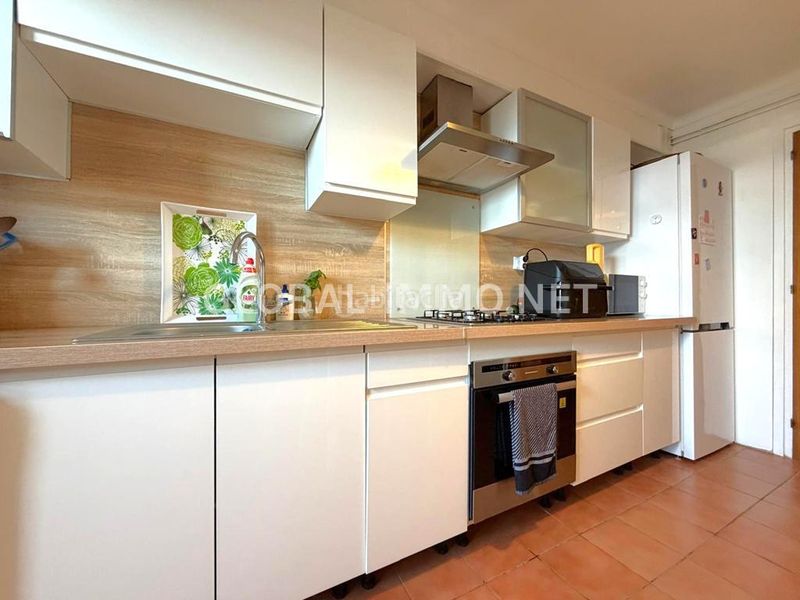 Foto ae7bb488-f697-4a17-915a-4faaae660a22. Apartament amb calefacció a Centre Roses