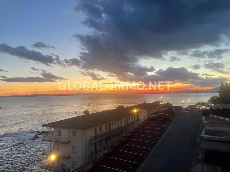 Foto ba3571e4-c2ed-42f9-88fb-0685b9e51b61. Apartament amb piscina a Puig Rom-Canyelles-Almadrava Roses
