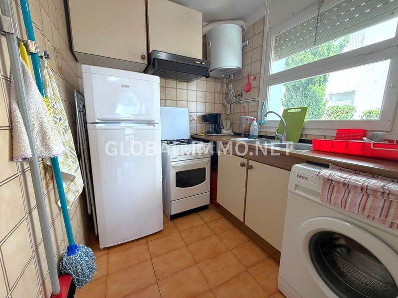 Foto c50281eb-2b9c-429a-9e14-92764fe2589f. Apartament amb piscina a Puig Rom-Canyelles-Almadrava Roses
