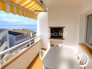 Appartement  Carretera canyelles. Apartamento de 2 dormitorios, vistas al mar y piscina comunitari