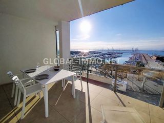 Apartament  Avinguda de rhode. Apartamento de prestigio frente al mar en roses con parking priv