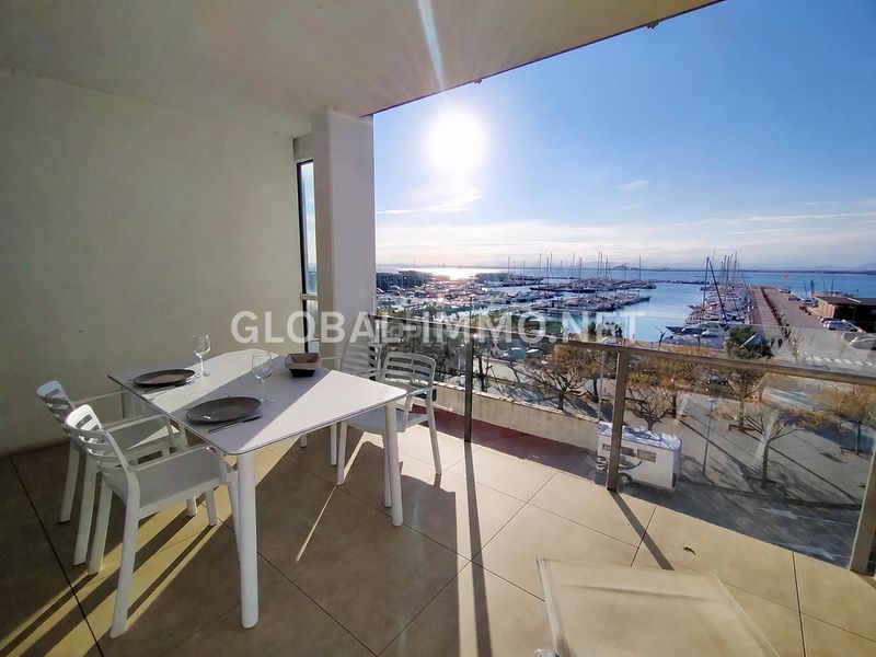 Foto a9962f18-9686-48ee-8f5d-ad43f1067549. Apartament amb calefacció a Centre Roses