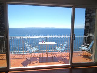 Piccolo appartamento  Carretera canyelles. Apartamento en primera línea de mar con terraza y parking  roses