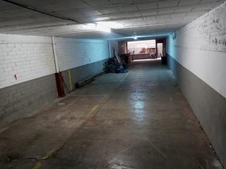 Local commercial  Carrer de la mare de du del pilar. Ocasin local en venta cementiri vell/parc vallparads