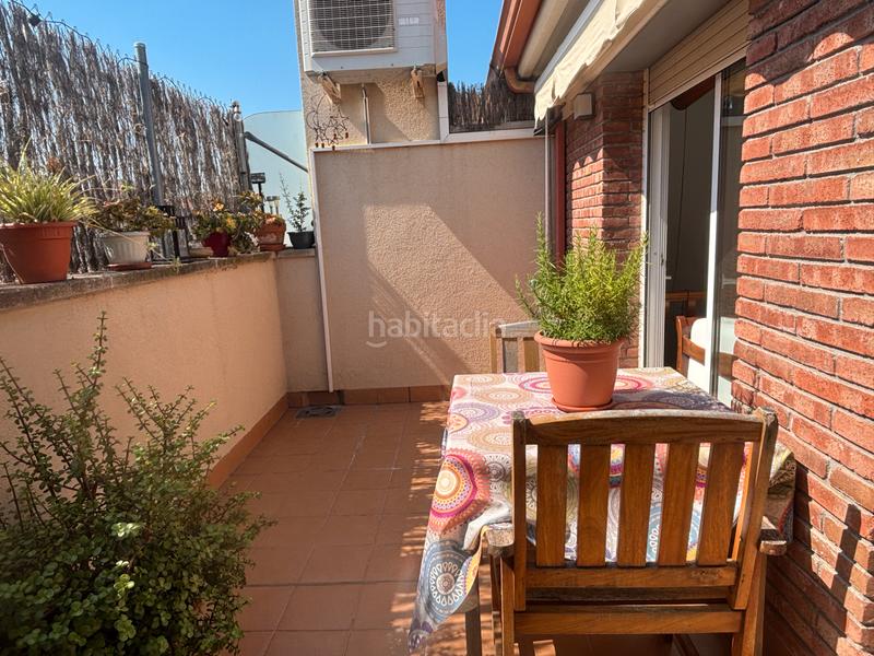 Foto 71a311af-e31e-41da-98ac-b41ae0aef129. Dúplex impecable duplex en el corazón de pere parres a dos minutos del centro con parquing incluido en Terrassa