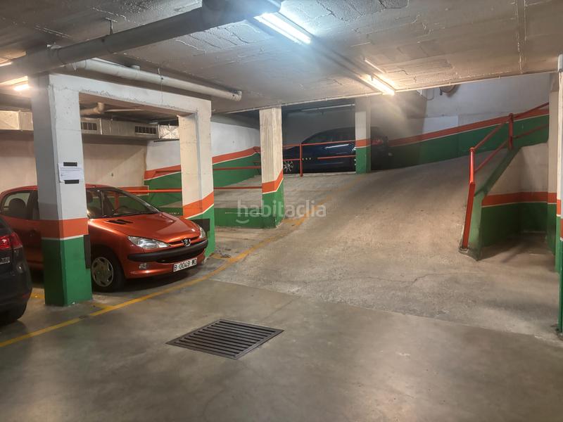 Foto d4a4390e-55f1-4889-8f84-c4e8a2b71c5d. Dúplex impecable duplex en el corazón de pere parres a dos minutos del centro con parquing incluido en Terrassa