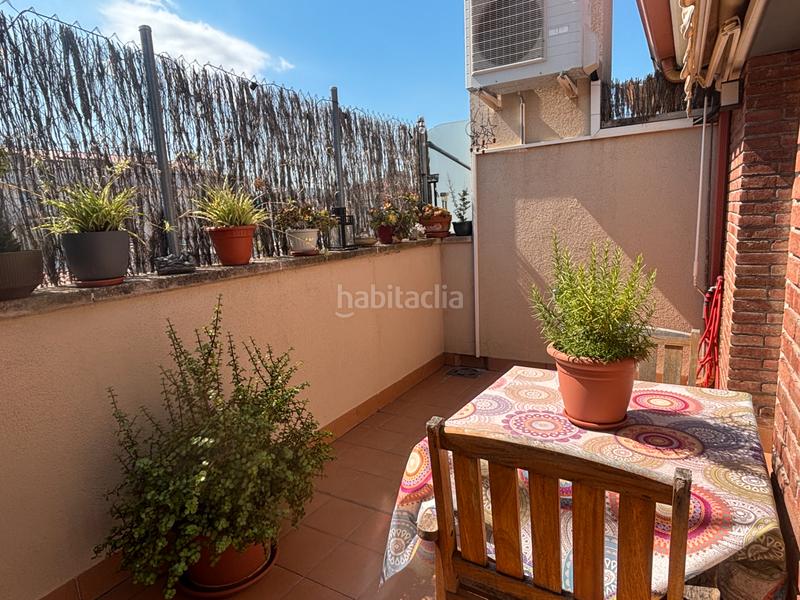 Foto e5f1243e-4caf-4807-84a3-d03078409e08. Dúplex impecable duplex en el corazón de pere parres a dos minutos del centro con parquing incluido en Terrassa