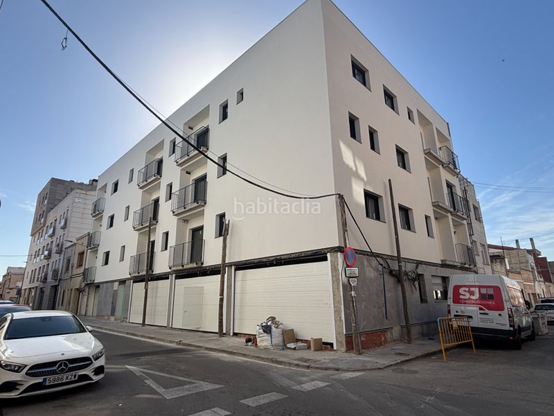Foto 0f8b3a83-4d4d-4387-bd85-ea9bbad2d292. Dúplex a carrer de linné 5 a La Cogullada Terrassa