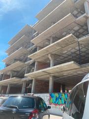Edifici a Gràcia. Edificio en construccion en venta sabadell