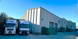 Nau industrial a Carretera de caldes de montbui 64. Nave  en  venta en  santa  perpetua  barcelona