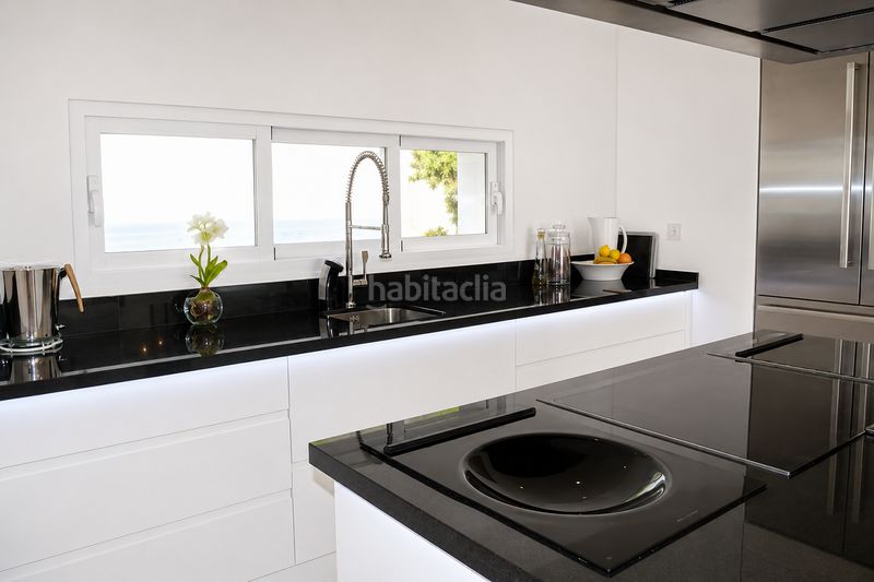 Foto 901dc731-1216-4817-a5c7-896a2a3bf72d. Apartament amb calefacció piscina a Altea hills Altea