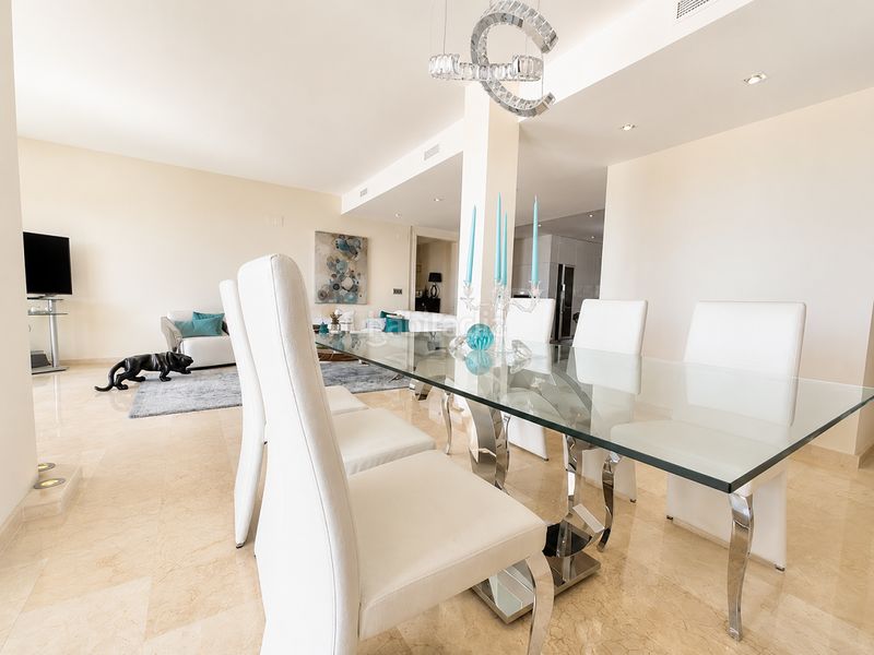 Foto a623e738-6a1e-4372-9cf1-56c47fb2639d. Apartament amb calefacció piscina a Altea hills Altea
