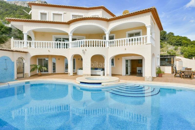 Foto 163ad8cf-79a3-4884-9e90-0719b697a20b. Casa chalet e con vistas panoramicas al mar e en Oltamar - Cucarres Calp