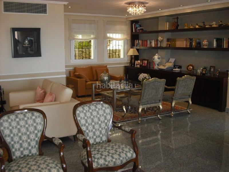 Foto f36ad99f-a8fe-49d1-ac41-39cc0f87a710. Chalet villa hills en Altea hills Altea