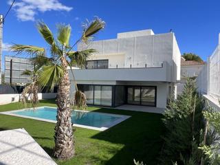 Casa a L´Albir. Villa moderna en el albir con excelente ubicacion