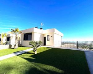 Casa a Polop. Modernas villas en polop de la marina