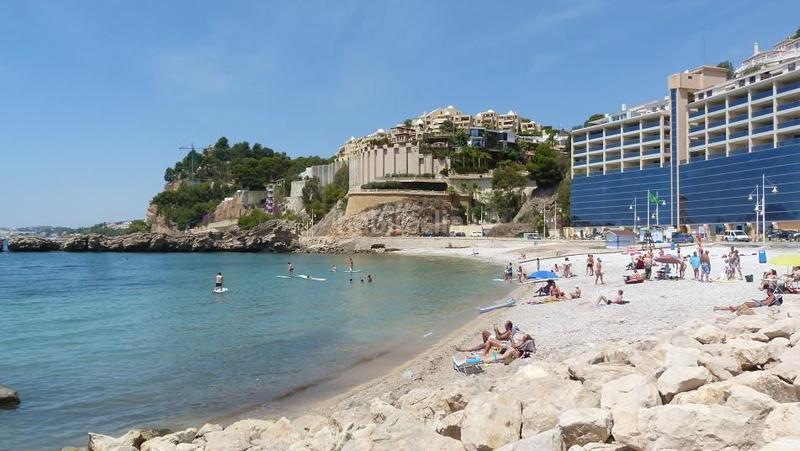 Foto 15d4fa41-a537-4072-9f4b-a7d09ef5558c. Apartamento primera linea apartamento frente al mar marina en Altea