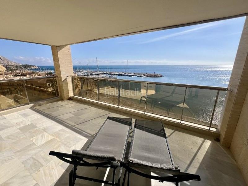 Foto 390d4174-927c-4326-b7ba-9514cb9bb1a6. Apartamento primera linea apartamento frente al mar marina en Altea