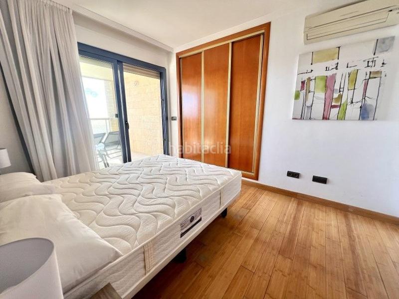 Foto 5284fdfc-ae33-41bb-ac60-c9e14dc4eaa8. Apartamento primera linea apartamento frente al mar marina en Altea