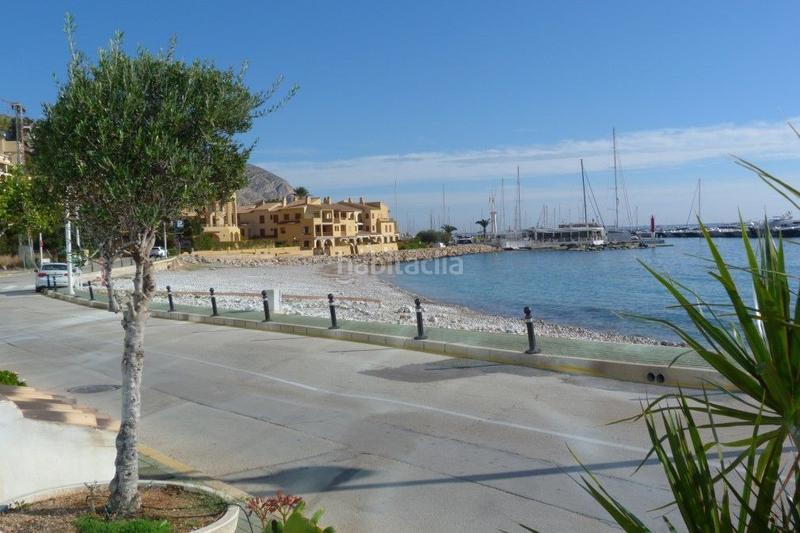 Foto c2cbaf4a-d38f-4b97-8fa5-9f3ac185ab82. Apartamento primera linea apartamento frente al mar marina en Altea