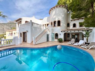 Miete Haus in Altea Hills. Villa en alquiler en altea hills larga estancia
