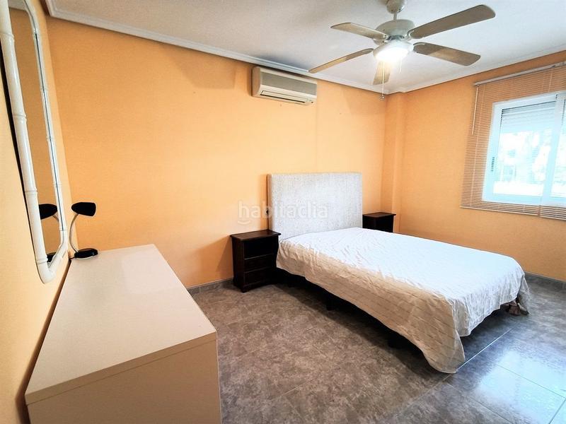 Foto eb24280d-5a30-44a1-9ab0-e15c87e0ff05. Casa chalet en rincon de loix en Sierra Helada Benidorm