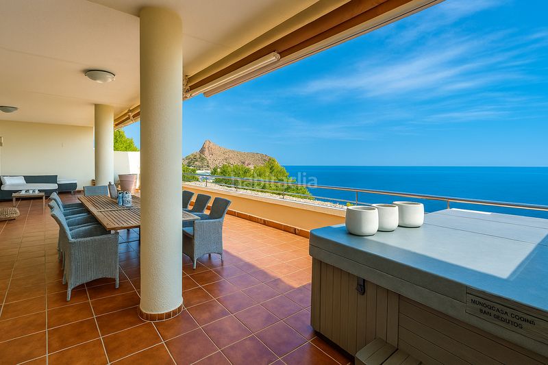 Foto 6f686f1b-a740-4525-a33c-f3a027390078. Apartament amb calefacció piscina a Altea hills Altea