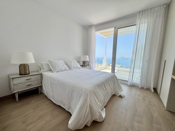 Foto 4c26aae9-7728-496f-ab46-a80a6272a86f. Casa amb calefacció piscina a Altea hills Altea