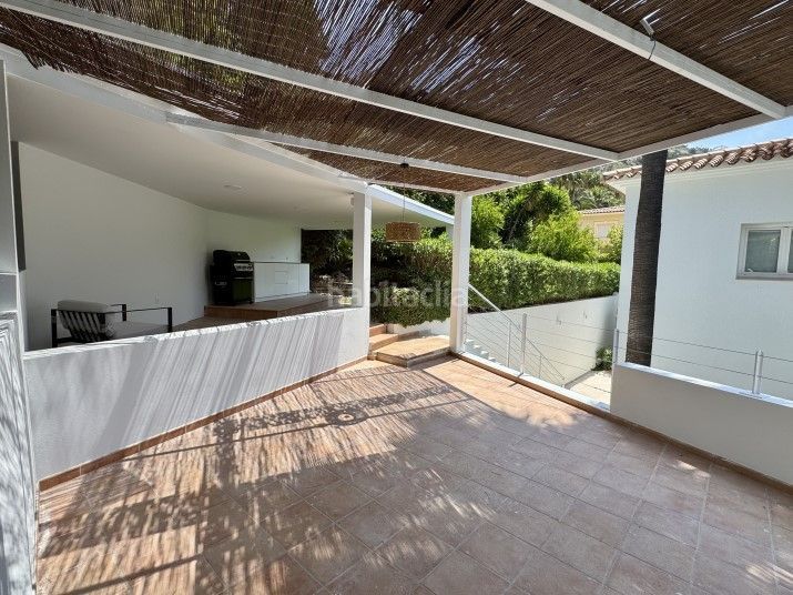 Foto 4ed450e2-0234-49d0-906e-c61aef084324. Casa amb calefacció piscina a Altea hills Altea