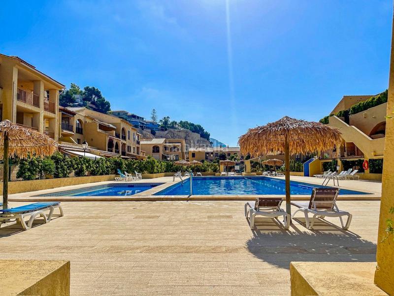 Foto 149f2e45-40c1-409b-bdd1-74f4c5c73996. Lloguer apartament amb calefacció piscina a Mascarat Altea
