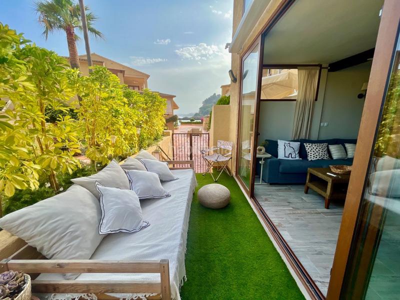 Foto 89a9bd29-8333-4d93-909f-1d70f3f96275. Lloguer apartament amb calefacció piscina a Mascarat Altea