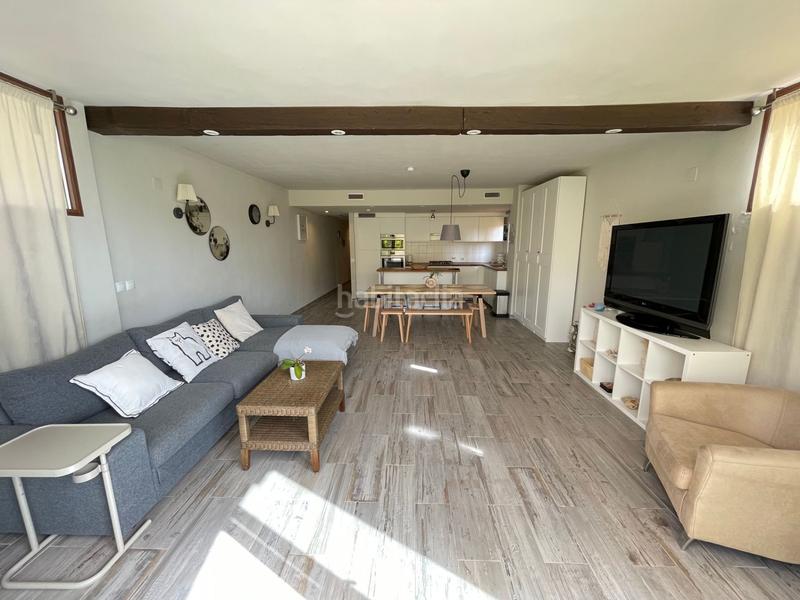 Foto 38e8d65e-557d-487f-9b36-d0e81b438337. Rent apartment with heating pool in Mascarat Altea