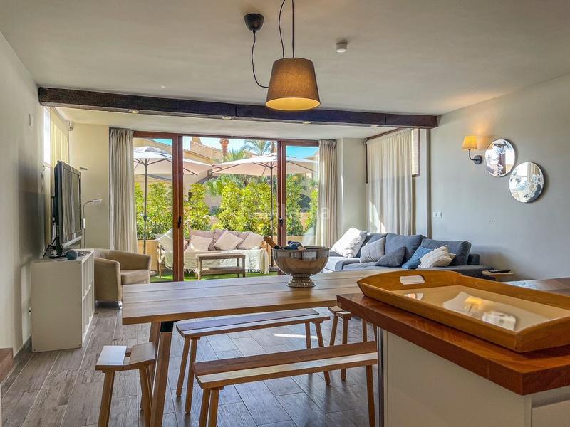Foto df074480-0ca6-4b3b-ba2a-780ff7be697f. Rent apartment with heating pool in Mascarat Altea