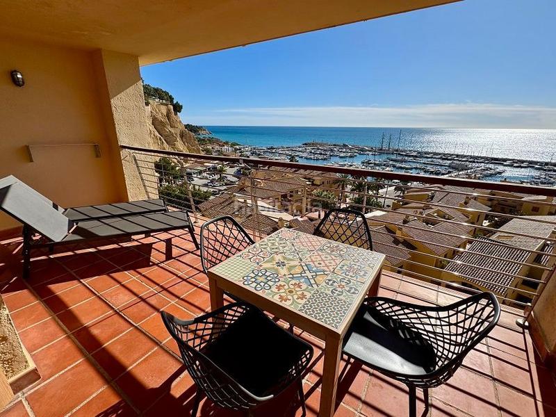 Foto a2c08af1-9a7d-4d29-8dbe-80fb9824c9a0. Apartamento en currica apartamento con vistas al mar en Altea