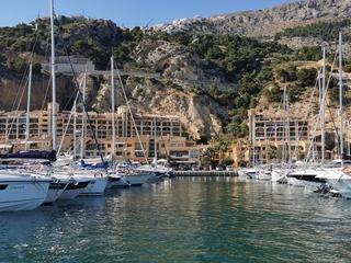 Apartament en Currica. Apartamento en el puerto deportivo greenwich altea