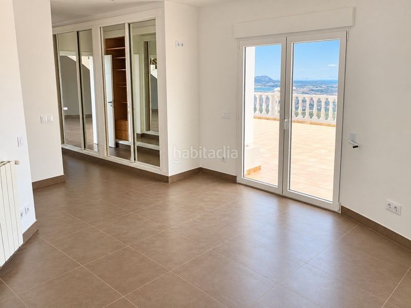 Foto 3496cc56-6a05-42bd-8898-aeadd0afaf0c. Haus mit heizung pool in Altea hills Altea