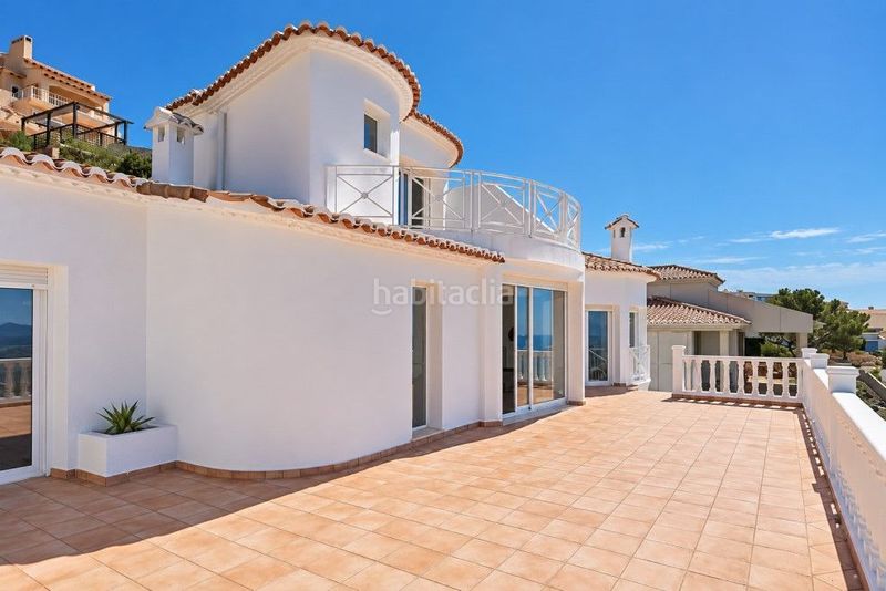 Foto a388aafb-ff04-4427-ab86-d4ba4a968642. Haus mit heizung pool in Altea hills Altea