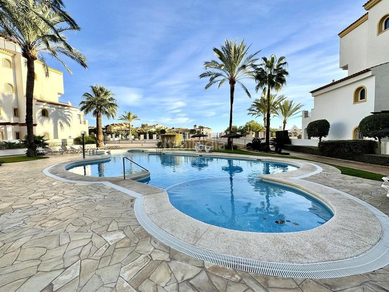 Foto 9717b3f1-2761-40df-8287-be077c4a3e2c. Location attique avec chauffage piscine dans Mascarat Altea