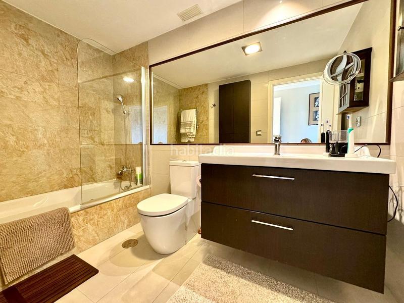 Foto 019efafe-e9f4-4045-8d5a-498bace5afbe. Rent penthouse with heating pool in Mascarat Altea