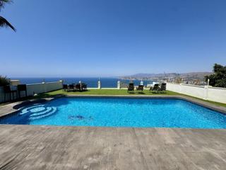 Casa a Sierra Helada. Preciosa villa en el rincón de loix con vistas impresionantes a