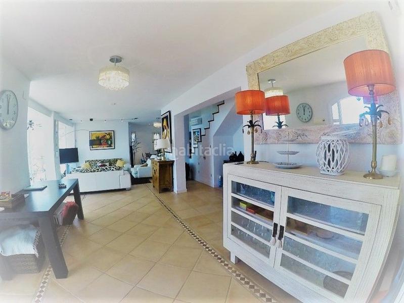 Foto 223fc015-b4a1-4e42-93e7-4766fd2f0a4d. Haus mit heizung pool in Altea hills Altea