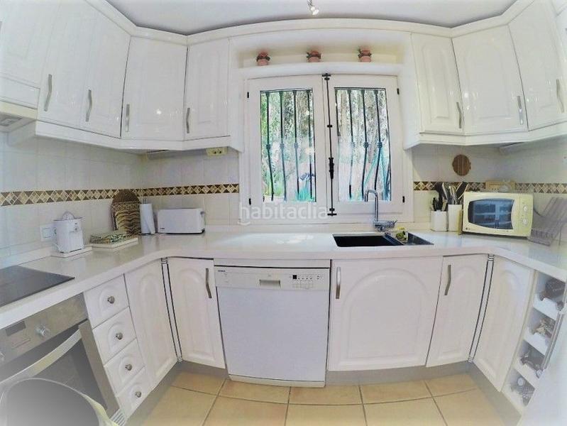 Foto 383a2553-693c-4229-bc5f-f10a041fb91c. Haus mit heizung pool in Altea hills Altea