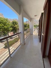 Apartament en Mascarat. Encantador apartamento en la cala de mascara