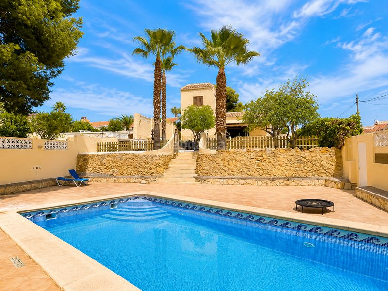 Foto 2b414169-06da-4901-9237-35a731e3b0de. Casa amb piscina a Barranco Hondo Nucia (la)