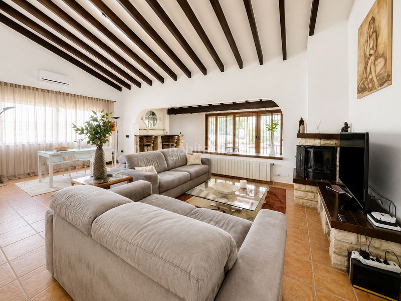 Foto e7cab0a8-6c67-4749-9c66-b36a4bd419e8. Casa amb piscina a Barranco Hondo Nucia (la)